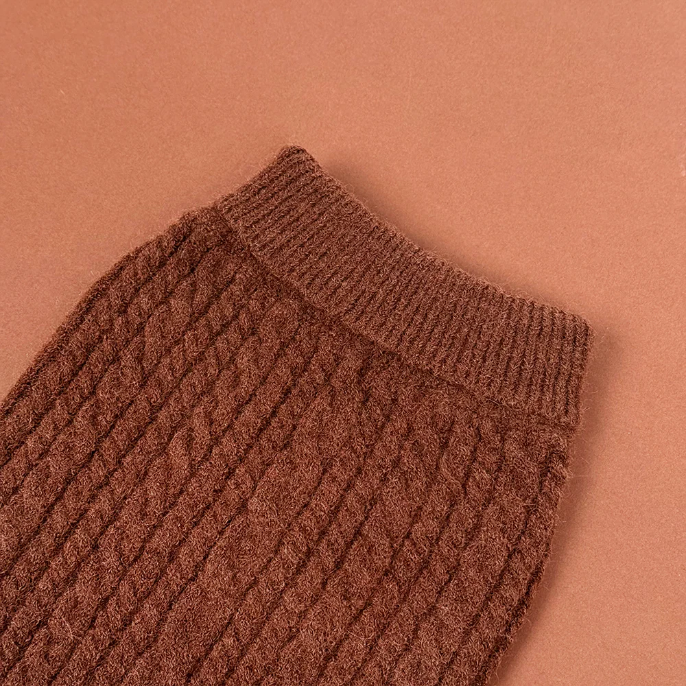 Jumper - Cable Knit Hot Coco - Image 3
