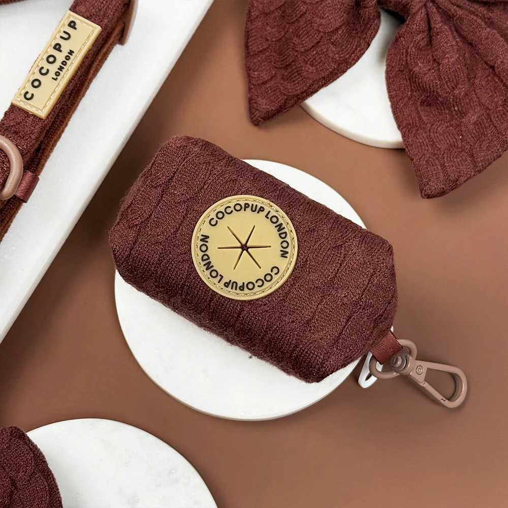 Cable Knit Poop Bag Holder - Hot Coco