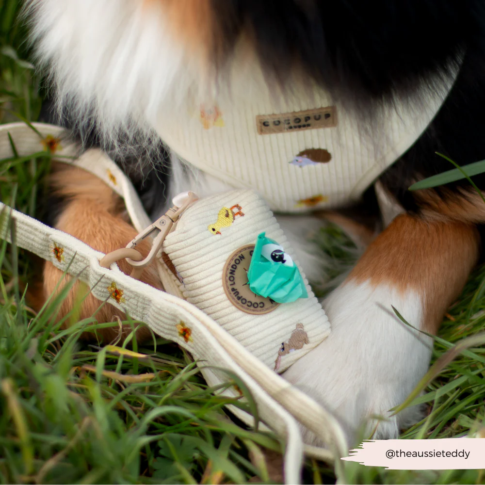 Embroidered Woodland Walkies Poop Bag Holder - Image 4
