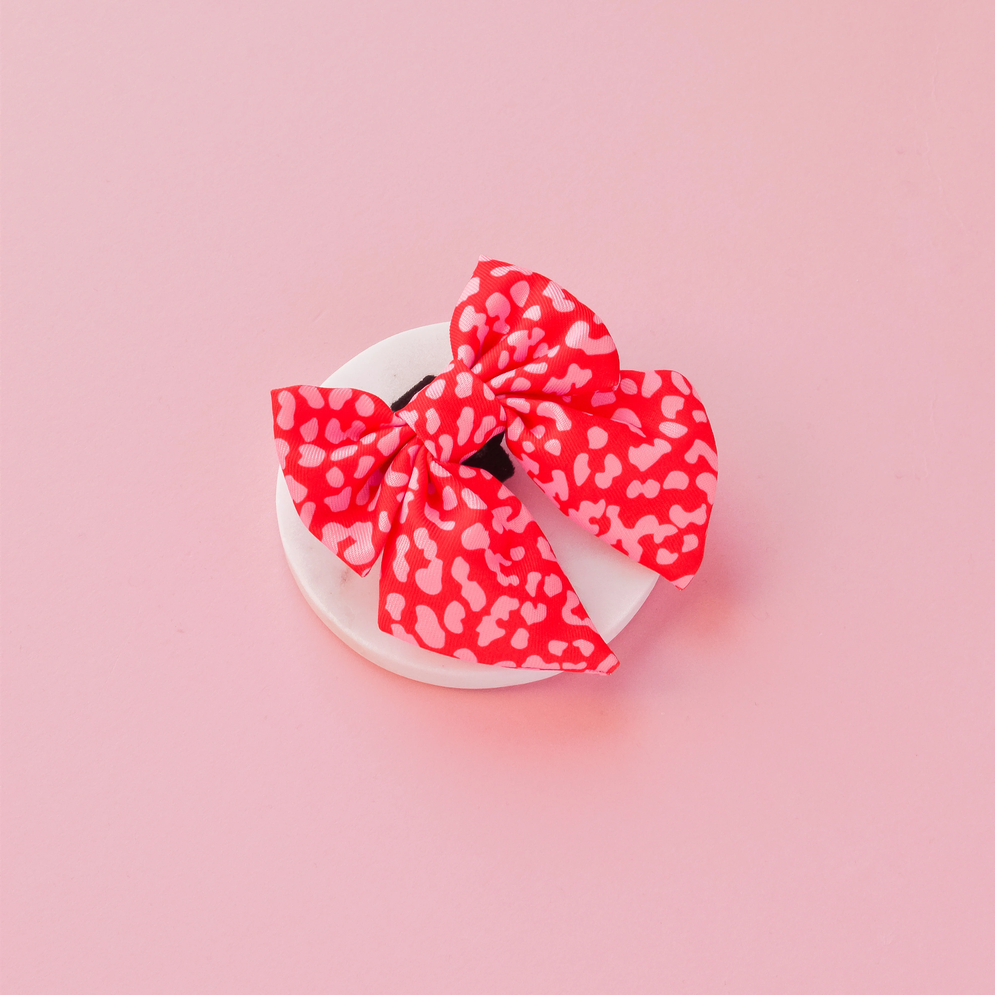 Red & Pink Leopard Sailor Bow Tie - Image 3